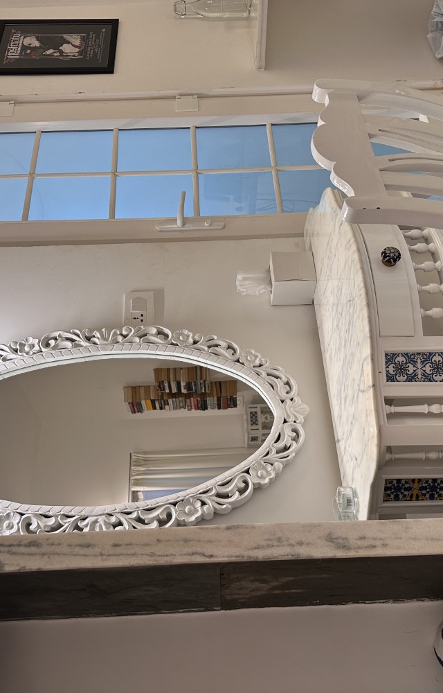 Oceanic Luxury Boutique Hotel